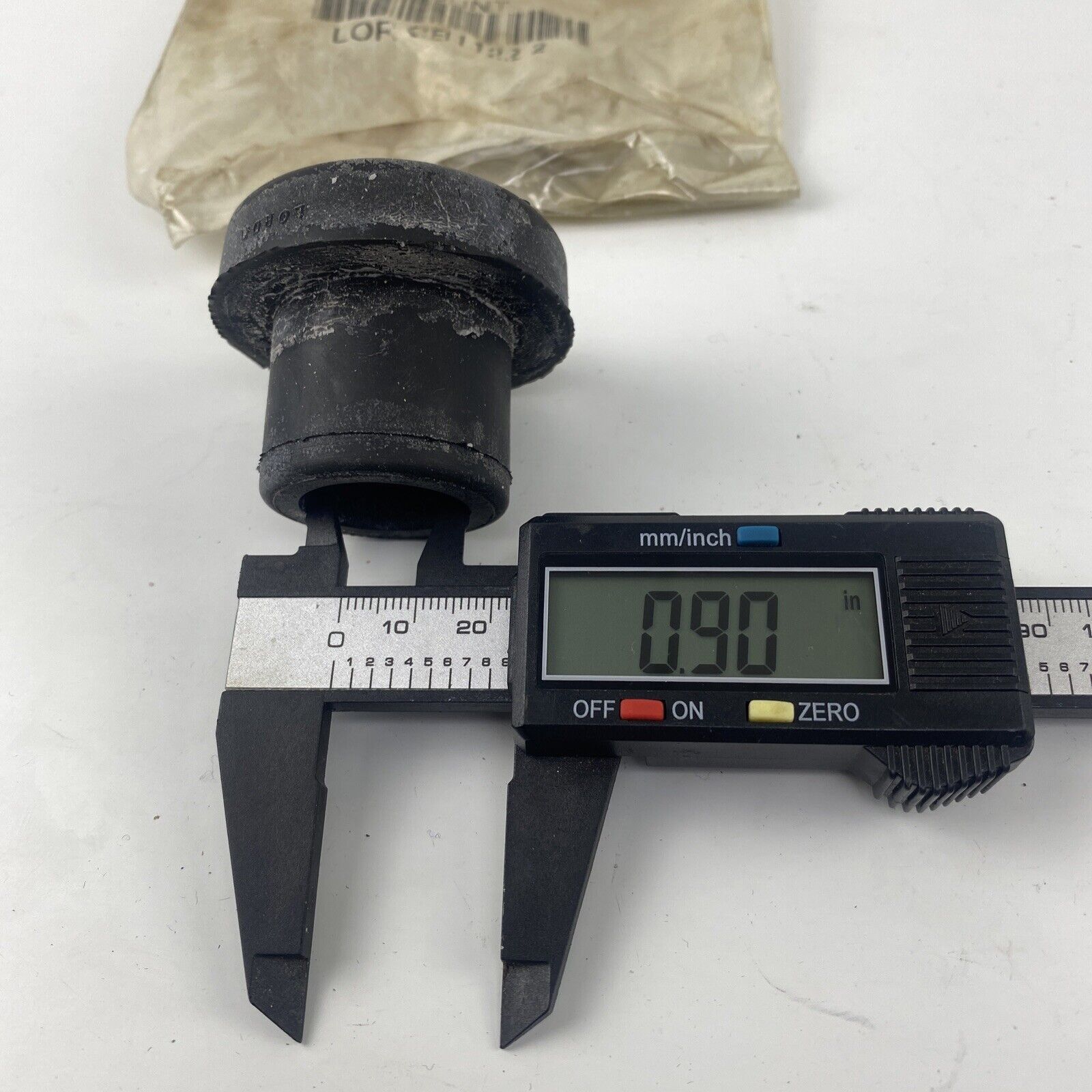 Freightliner LOR CB11222 Motor Mount FAST REE SHIPPING - HotCarParts