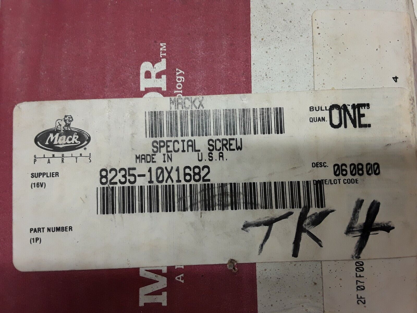 10X1682 New Meritor SPECIAL SCREW 0774415 10-X-216 10724180 129328C146 129328C38 - HotCarParts