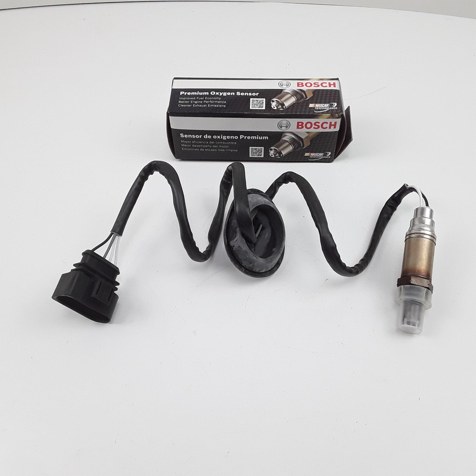 OEM Oxygen Sensor-Actual Bosch 13823 Fits Audi A8, A8 Quattro  1997 1998 1999