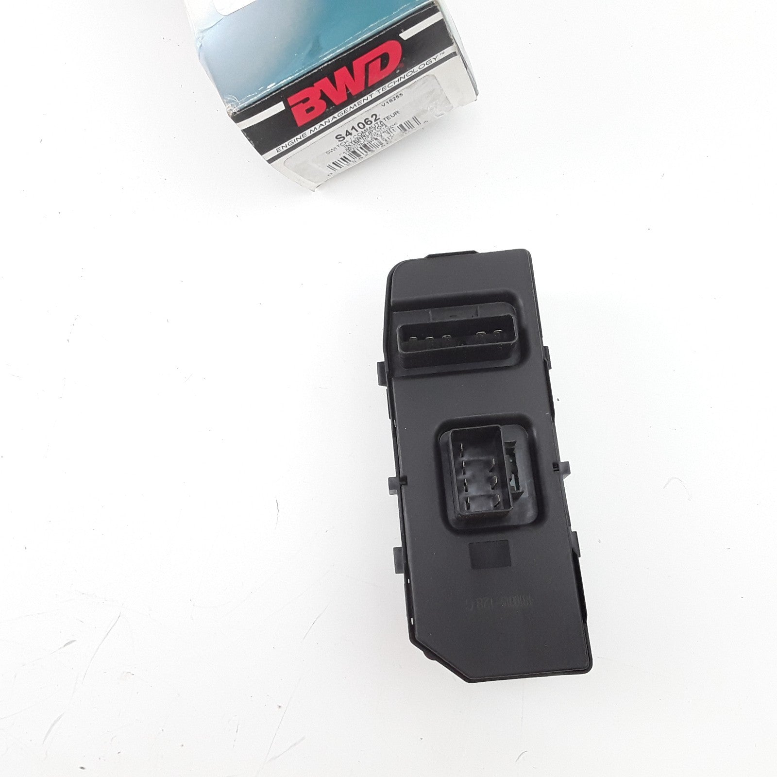 BWD S41062 Power Window Master Switch Fits Chevrolet Impala 2006 2007 2008