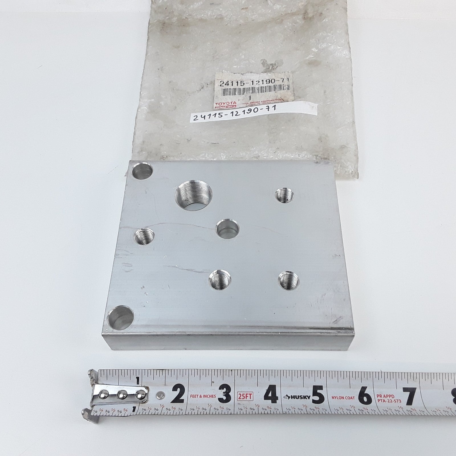 Toyota 24115-12190-71 Hydraulic Pneumatic Manifold Base Plate or HEATSINK,MAIN