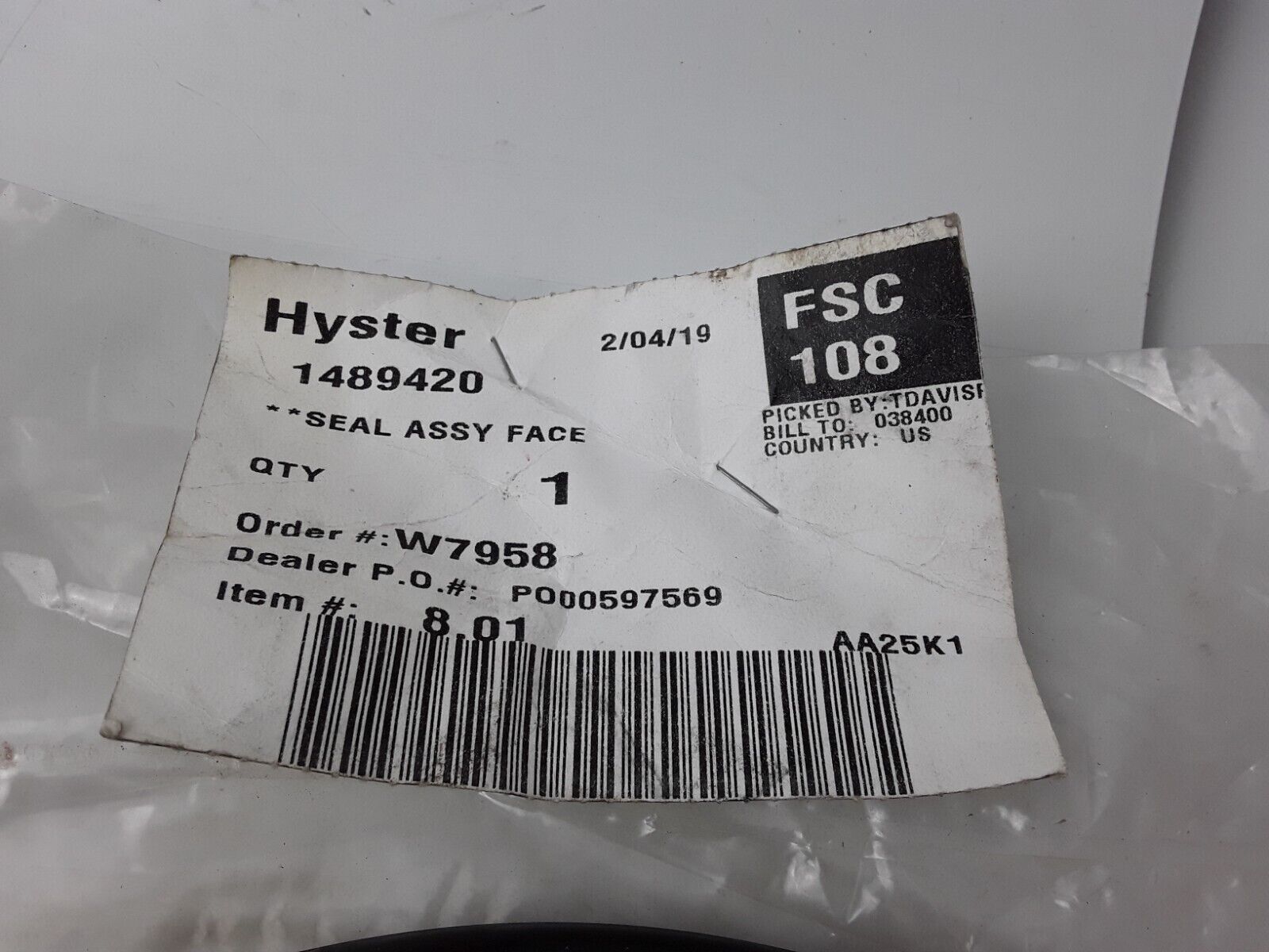 GENUINE HYSTER 1489420 OIL SEAL T ASSEMBLY FACE 2PCS FAST FREE SHIPPING - HotCarParts