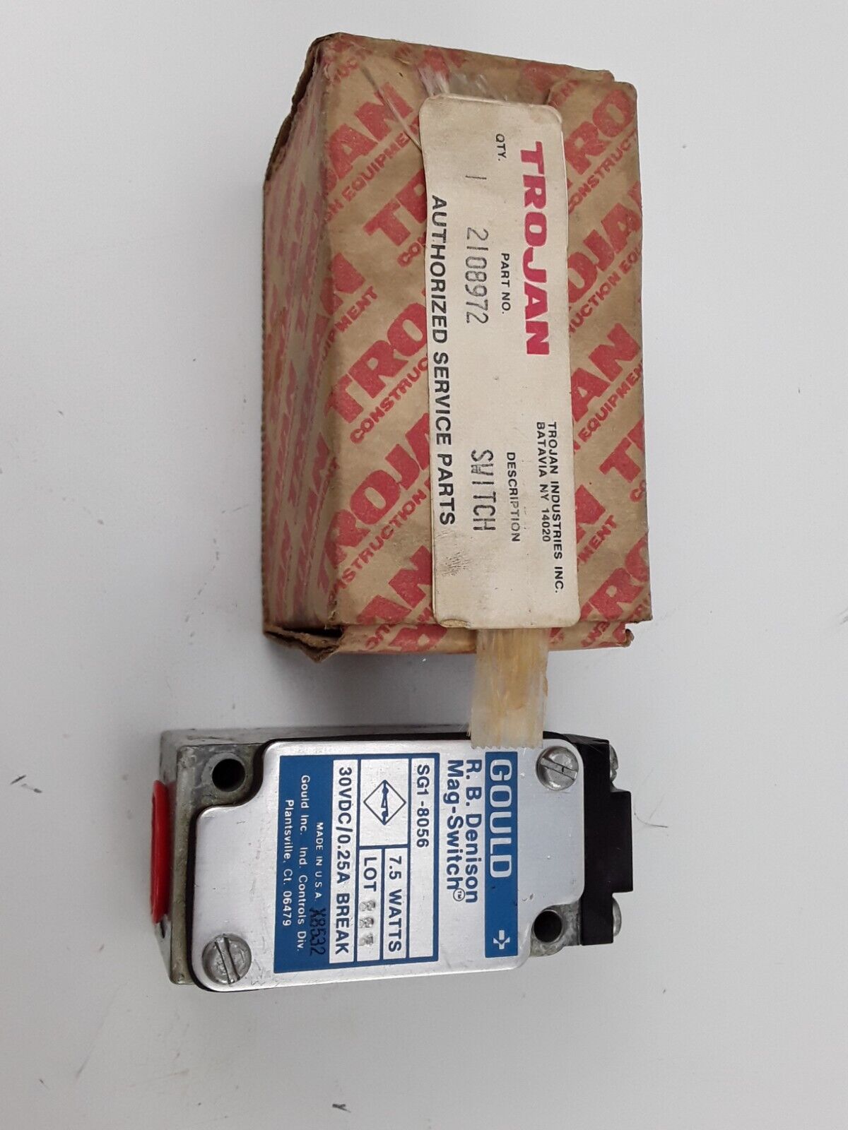 DENISON SG1-8056 LIMIT MAG SWITCH TELEMECANIQUE SG18056 SG1-8056, 7.5W 0.25A NEW - HotCarParts