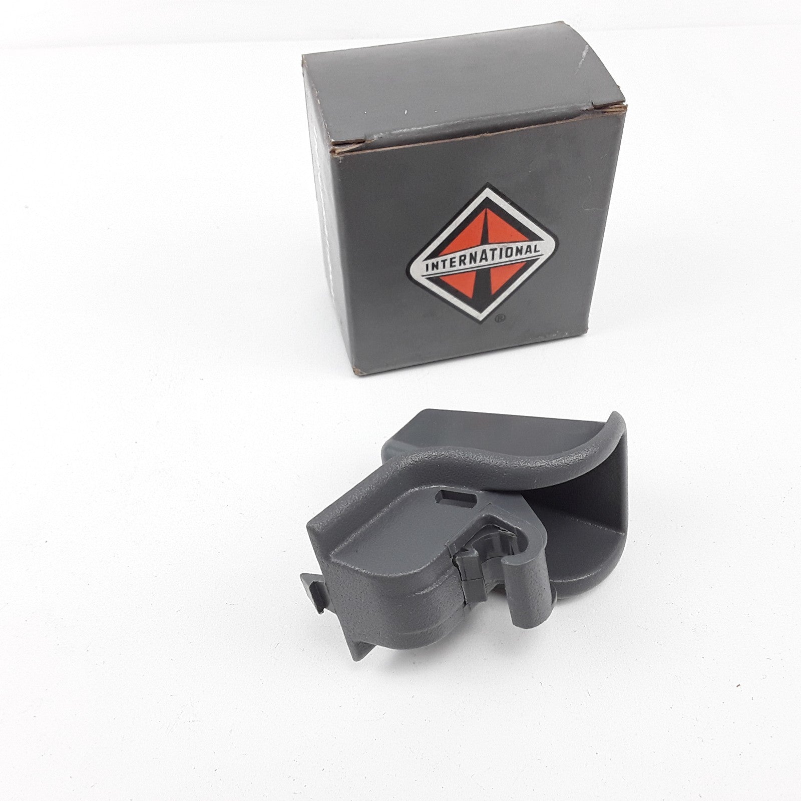 International 3565233C2 Sun Visor Clip For Navistar Trucks Supersedes 3565233C1