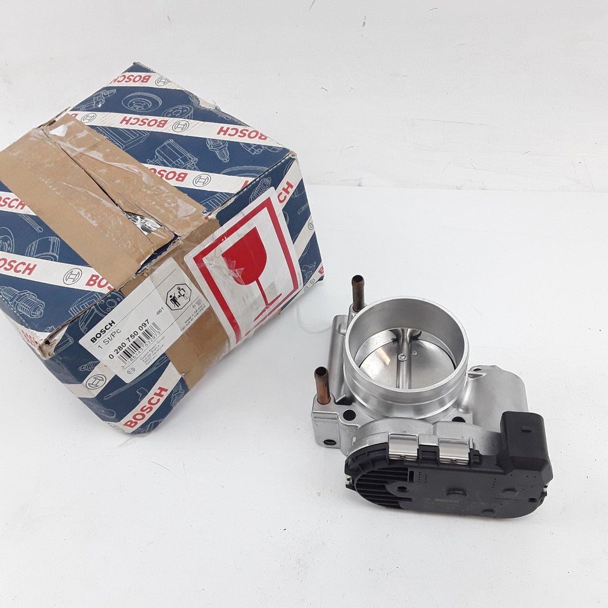 Fuel Injection Throttle Body Fits Volkswagen R32 Jetta Golf 1999 2000 2001-2005