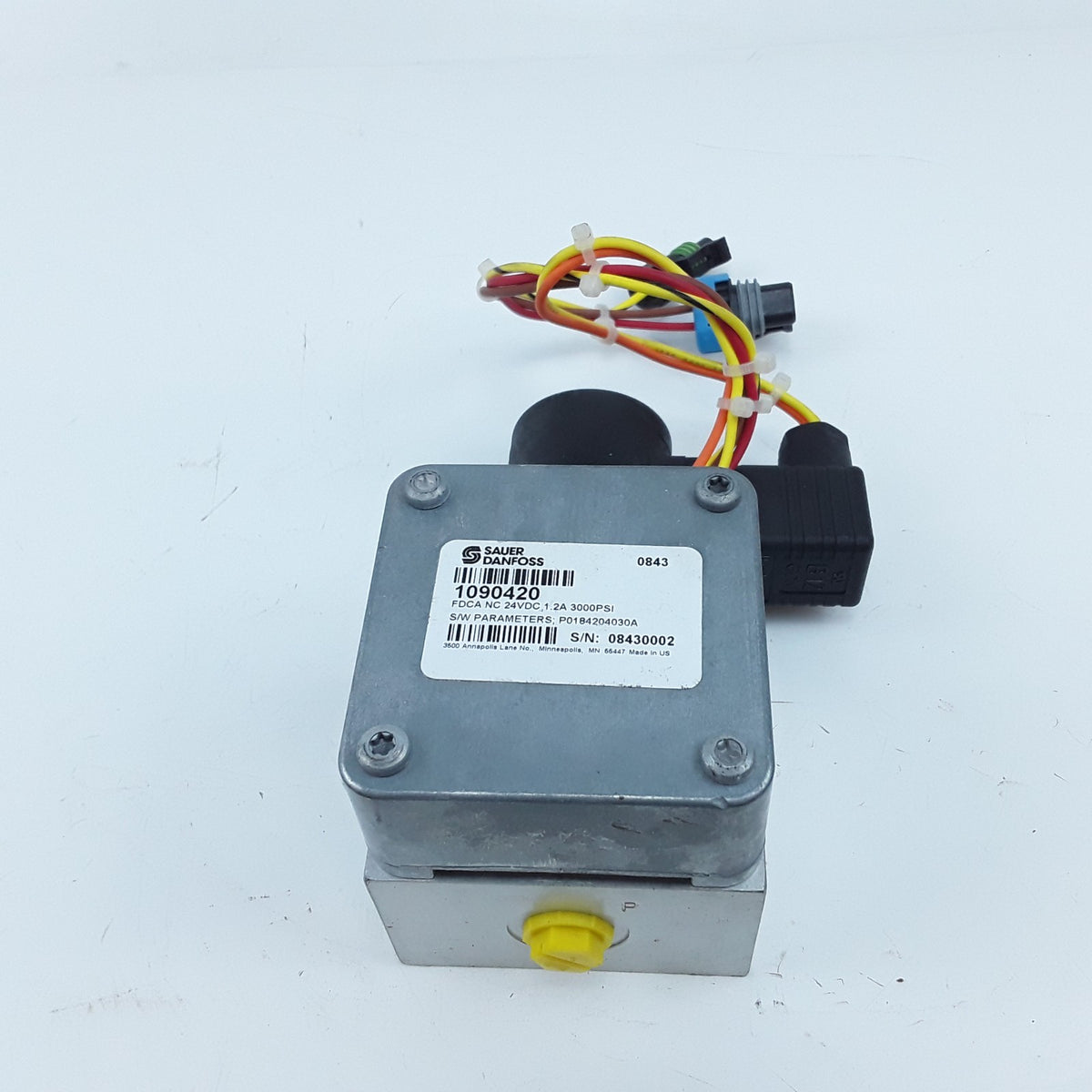 Sauer Danfoss 1090420 Hydraulic Fan Drive Control FDCA NC 24VDC 1.2A 3000PSI