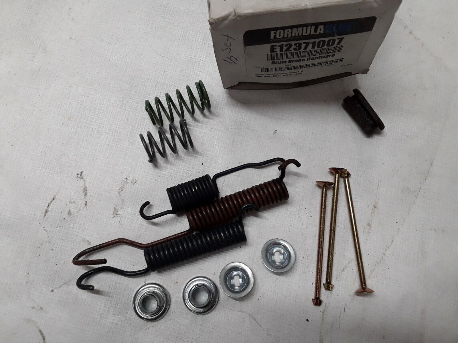 FORMULABLUE E12371007 DRUM BRAKE HARDWARE NOT FULL SET see picture - HotCarParts