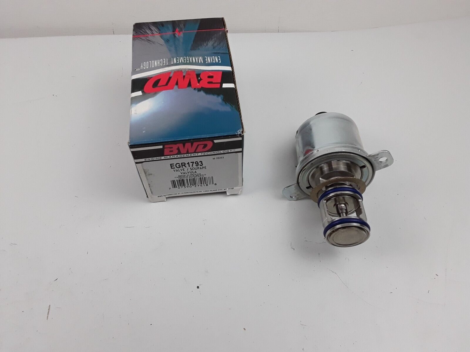 EGR Valve for Ford F-250 F-350 F-450 F-550 Super Duty 2005-2010 DAMAGE CONNECTOR - HotCarParts
