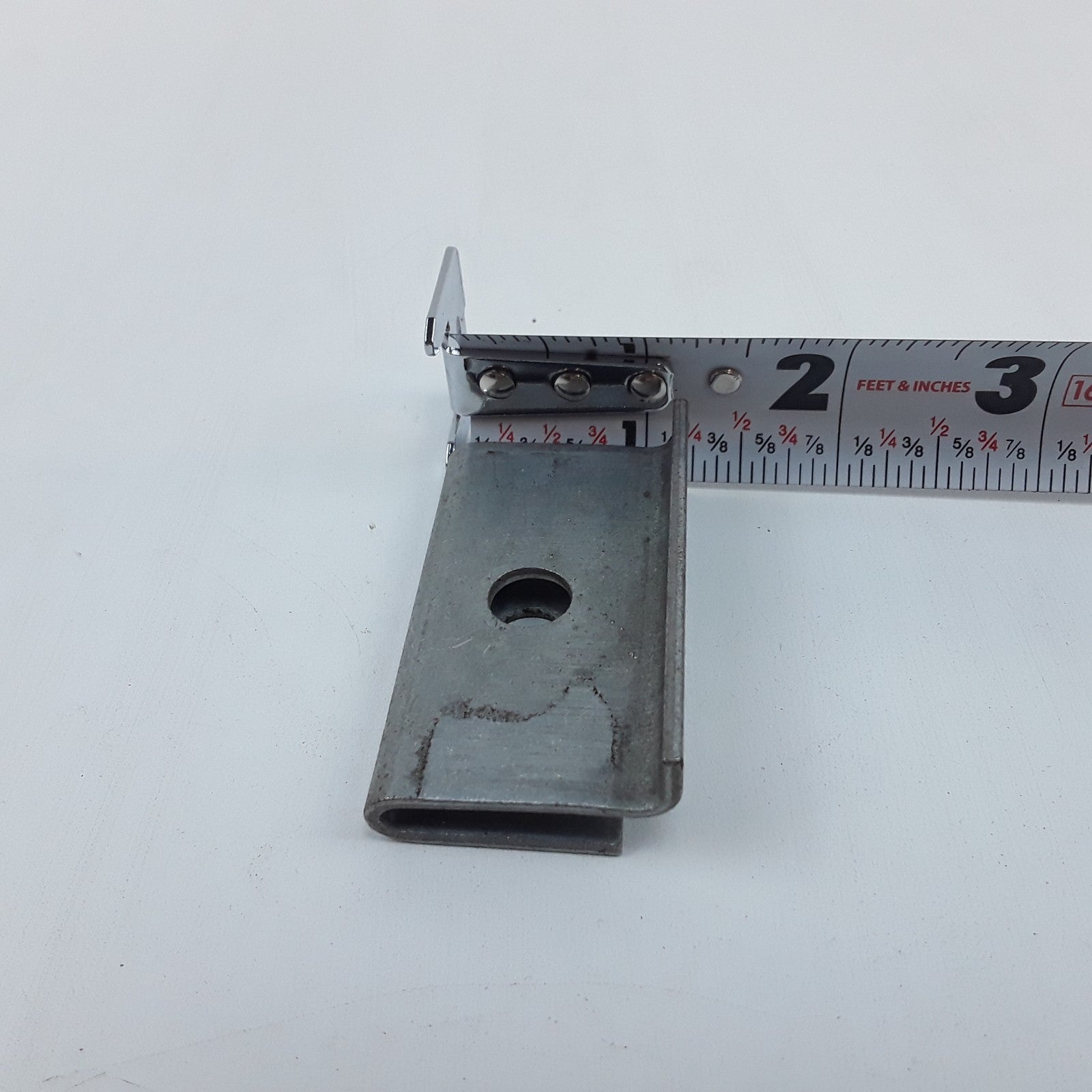 Sheet Metal Guide Clip 1674912 For Volvo Wheel Loaders FH, FM, FL, & Bus Series