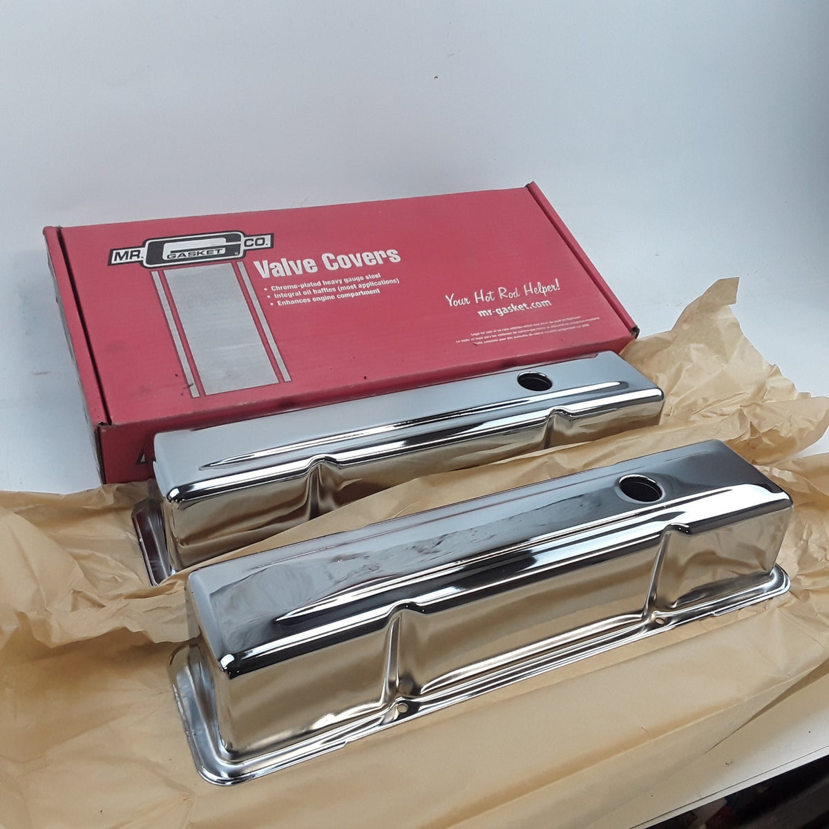 Mr. Gasket 9801 Valve Cover Fits Small Block Chevrolet 283-400 Engines Thru 1986