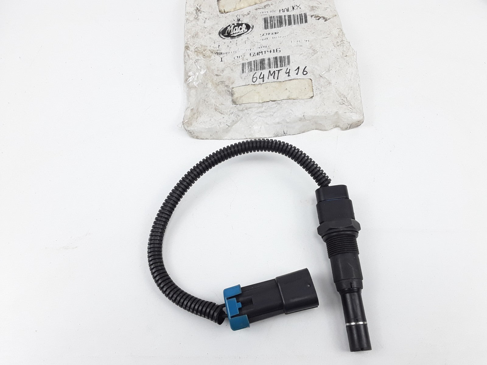 Mack 64MT416 Engine Coolant Level Sensor Assembly For Mack Trucks