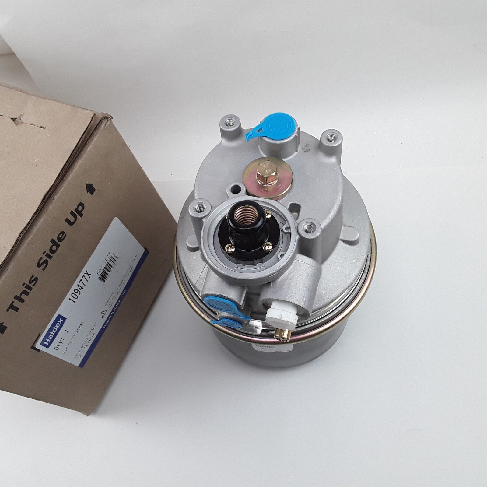 Haldex 109477X Air Brake Dryer Valve Assembly Heavy Duty High Performance