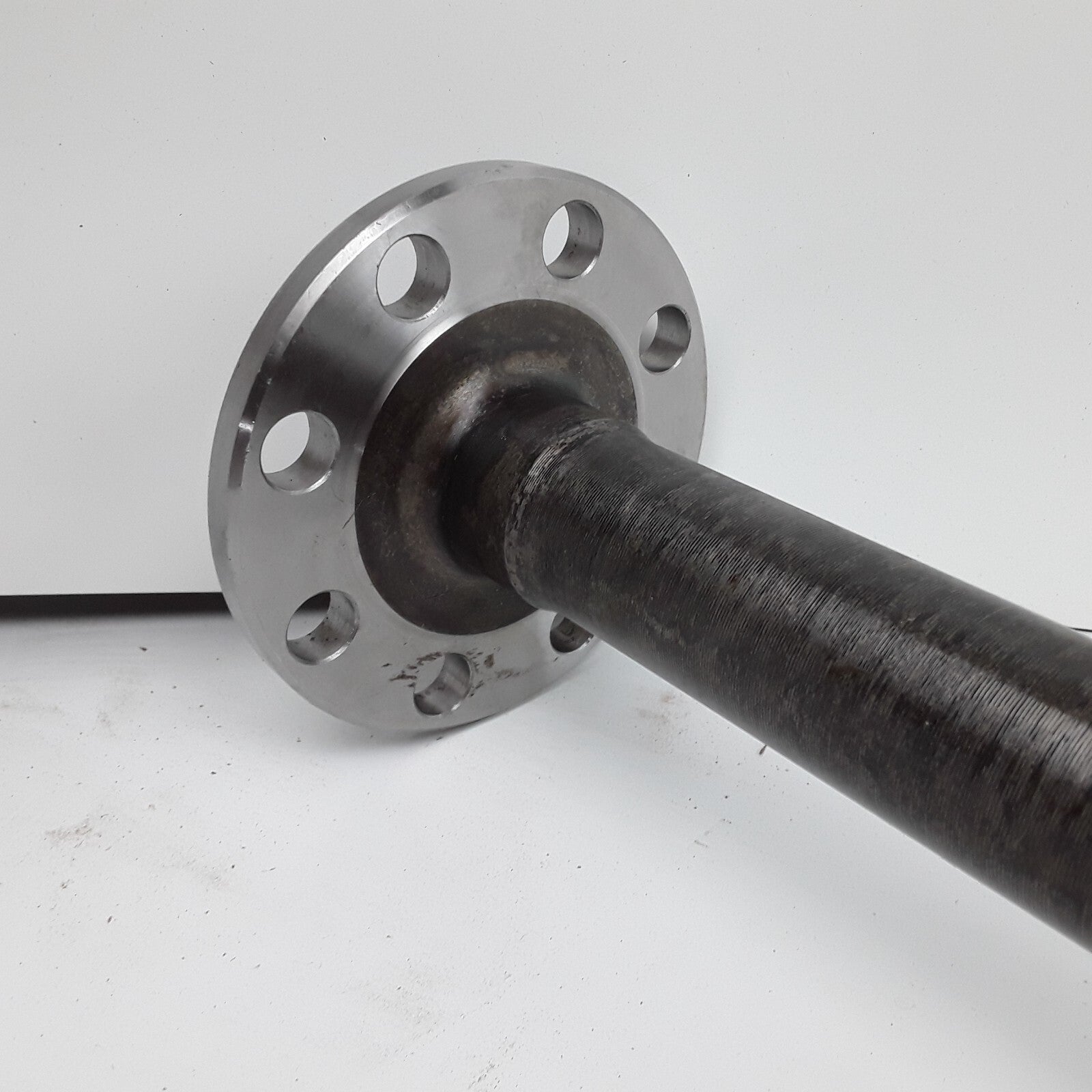 Drive Axle Shaft Rear Right Fits Chevrolet Avalanche 08 GMC Sierra 2500 2000 02