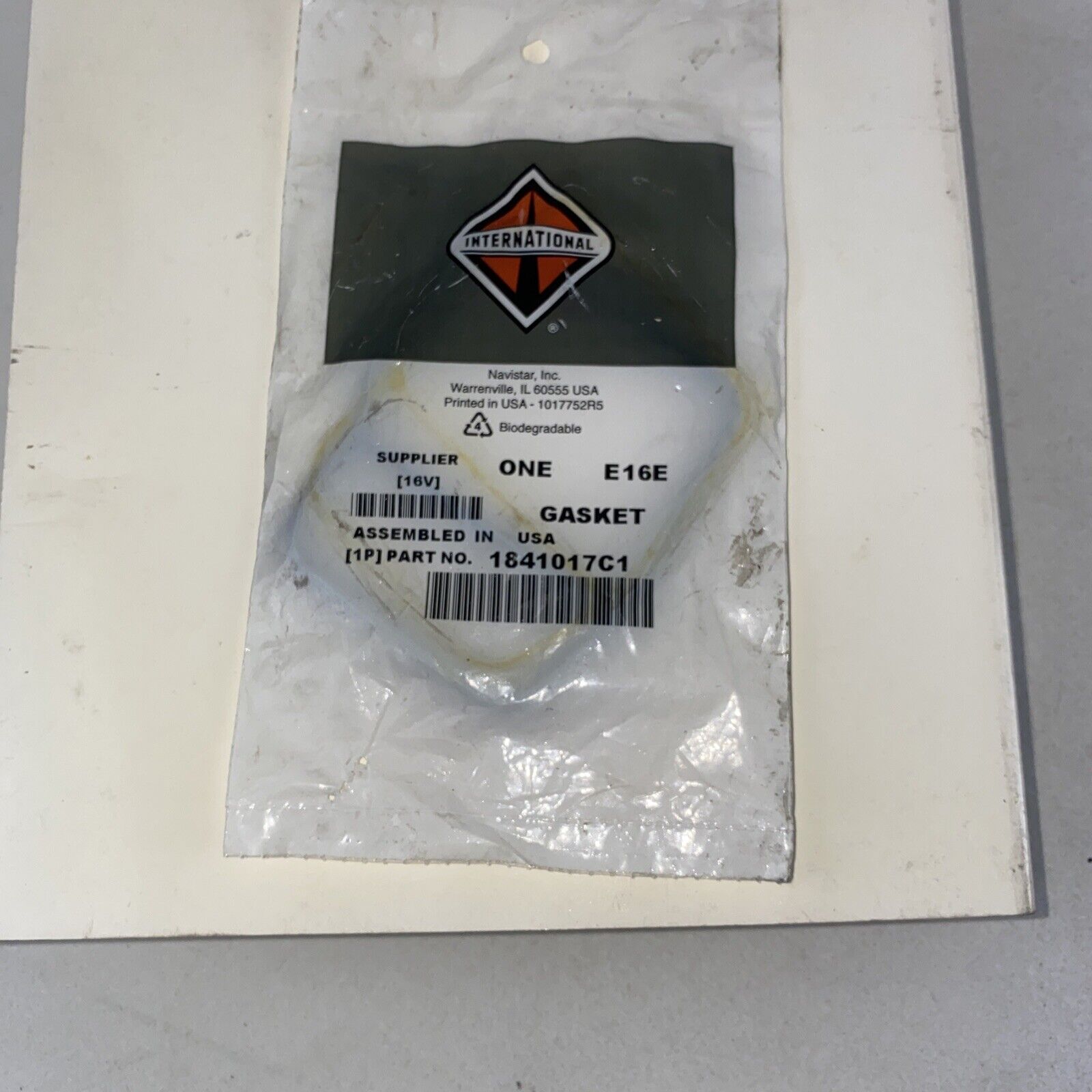 International Navistar Genuine new Gasket 1841017C1 Free Shipping - HotCarParts