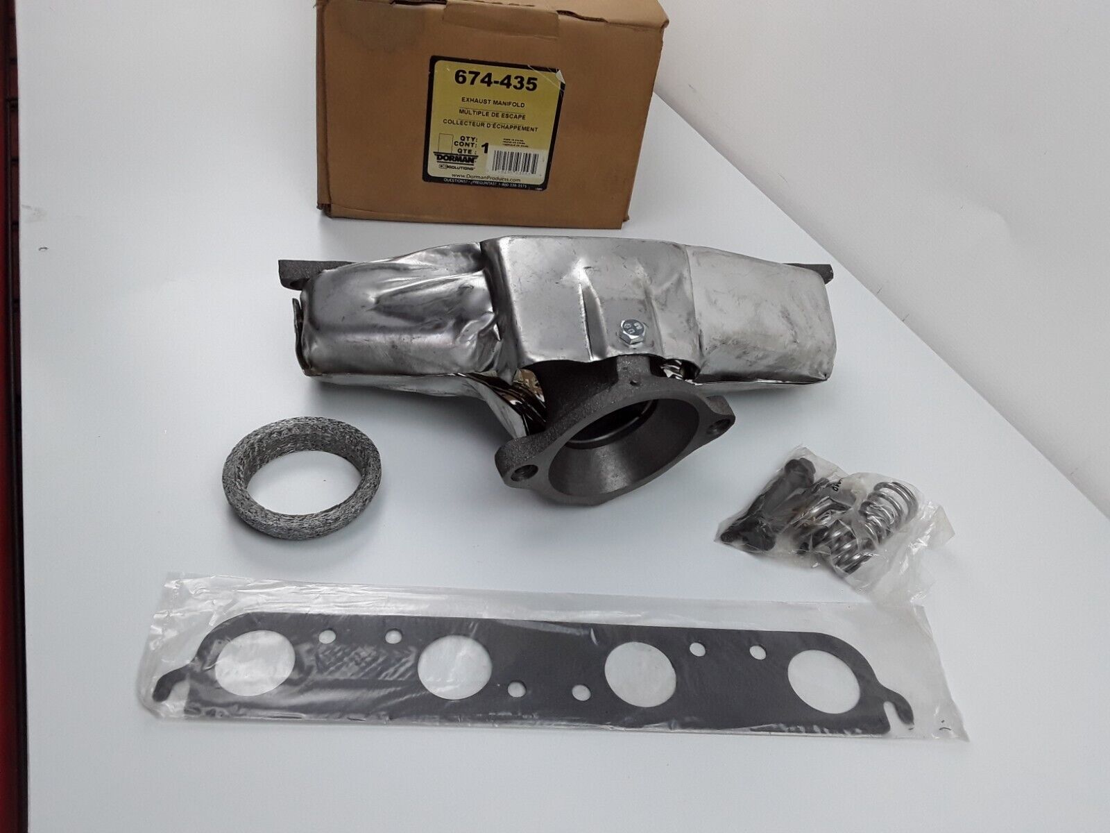 Exhaust Manifold W/Gaskets And Hardware Dorman 674-435 For Neon,Stratus,Plymouth - HotCarParts