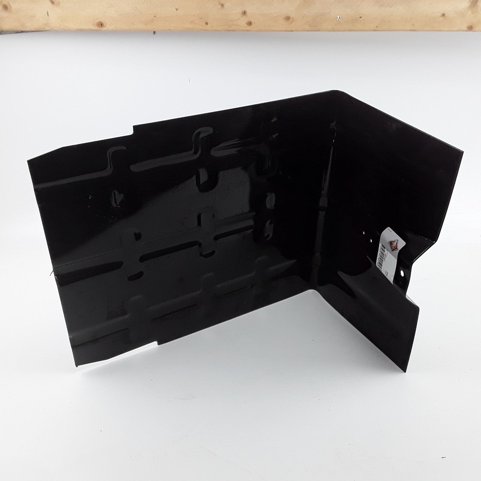 Navistar International 480090C3 Battery Box Cover Assembly Black