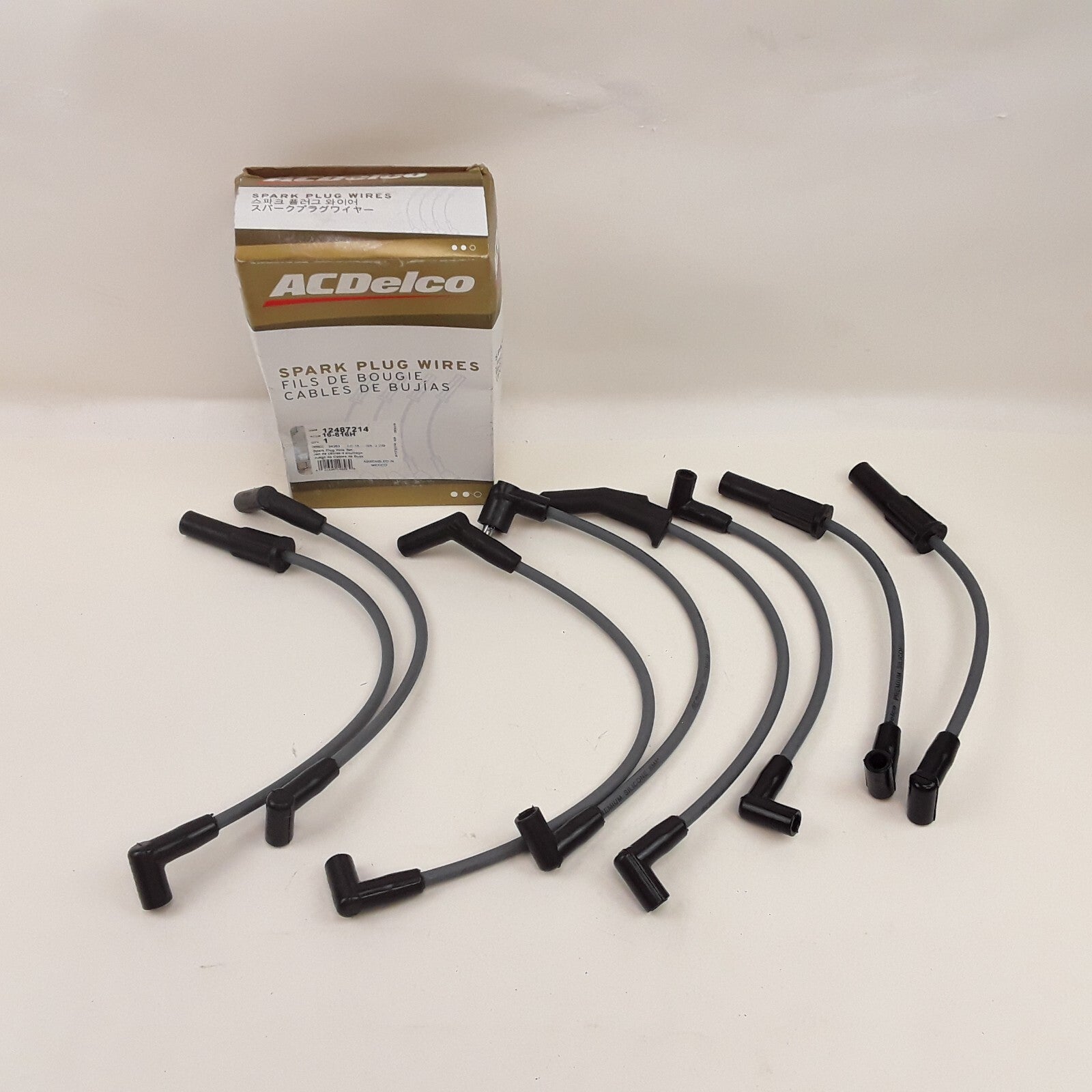 Spark Plug Wire Set Fits Ford E-100 Econoline 1978-1979 Ford Bronco 1992