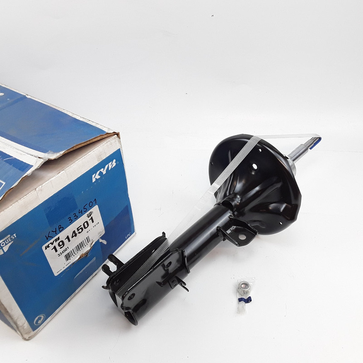 Front Left Suspension Strut Fits Hyundai Santa Fe 2001 2002 2003 2004 2005 2006
