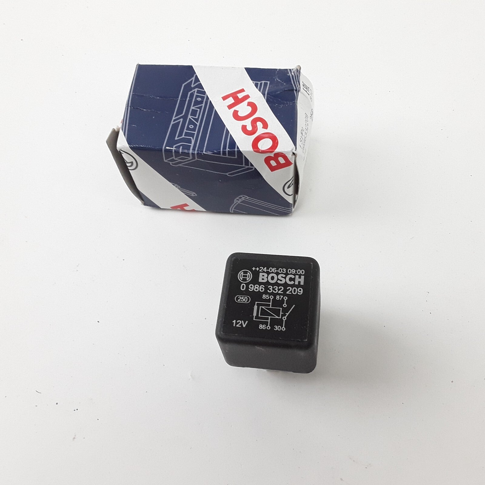 Fuel Pump Relay Fits Mercedes-Benz C250 2012-2015 C300 2013-2014 CLK32 1998-2005