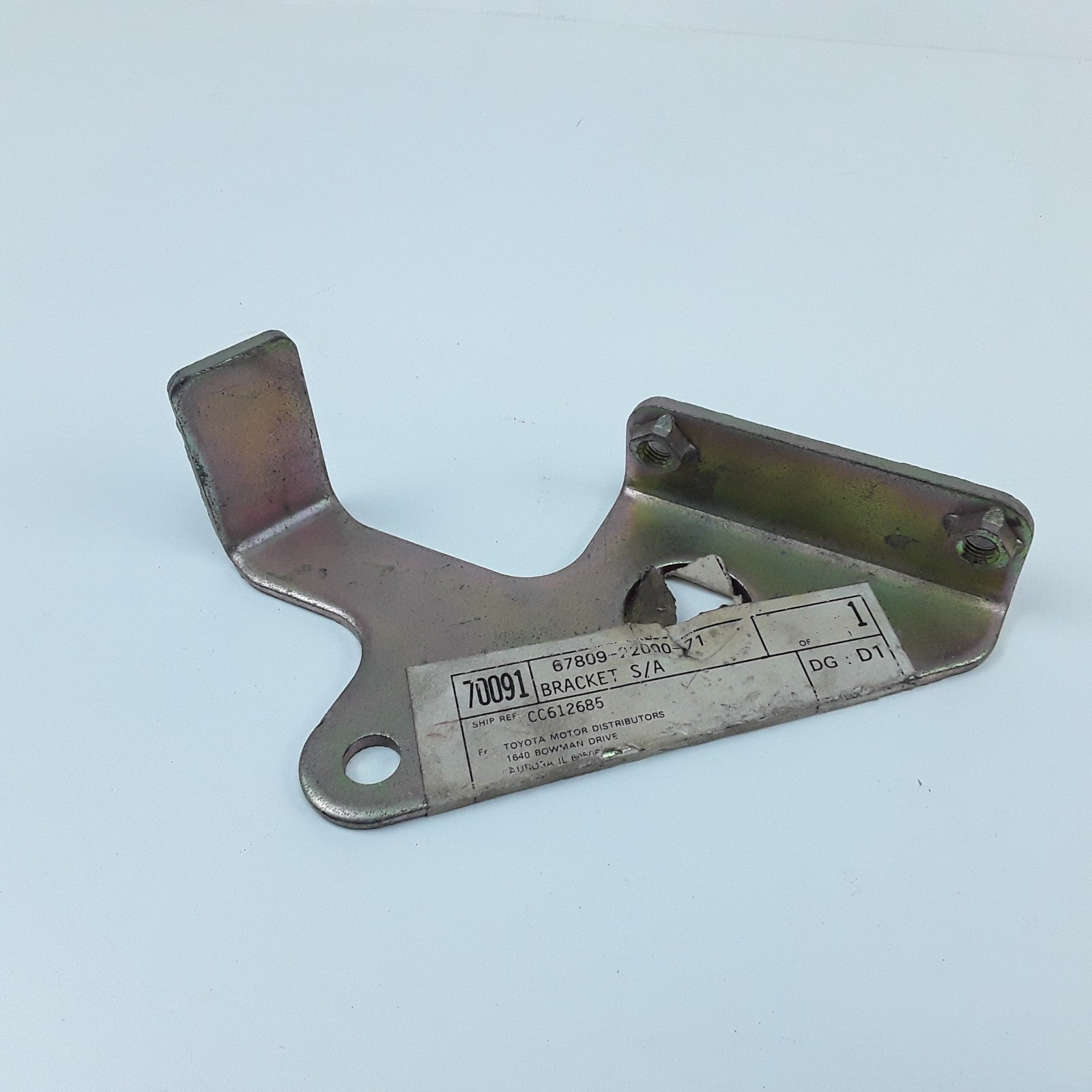 Toyota 67809-22000-71 Motor Distributors Bracket Assembly Heavy Duty
