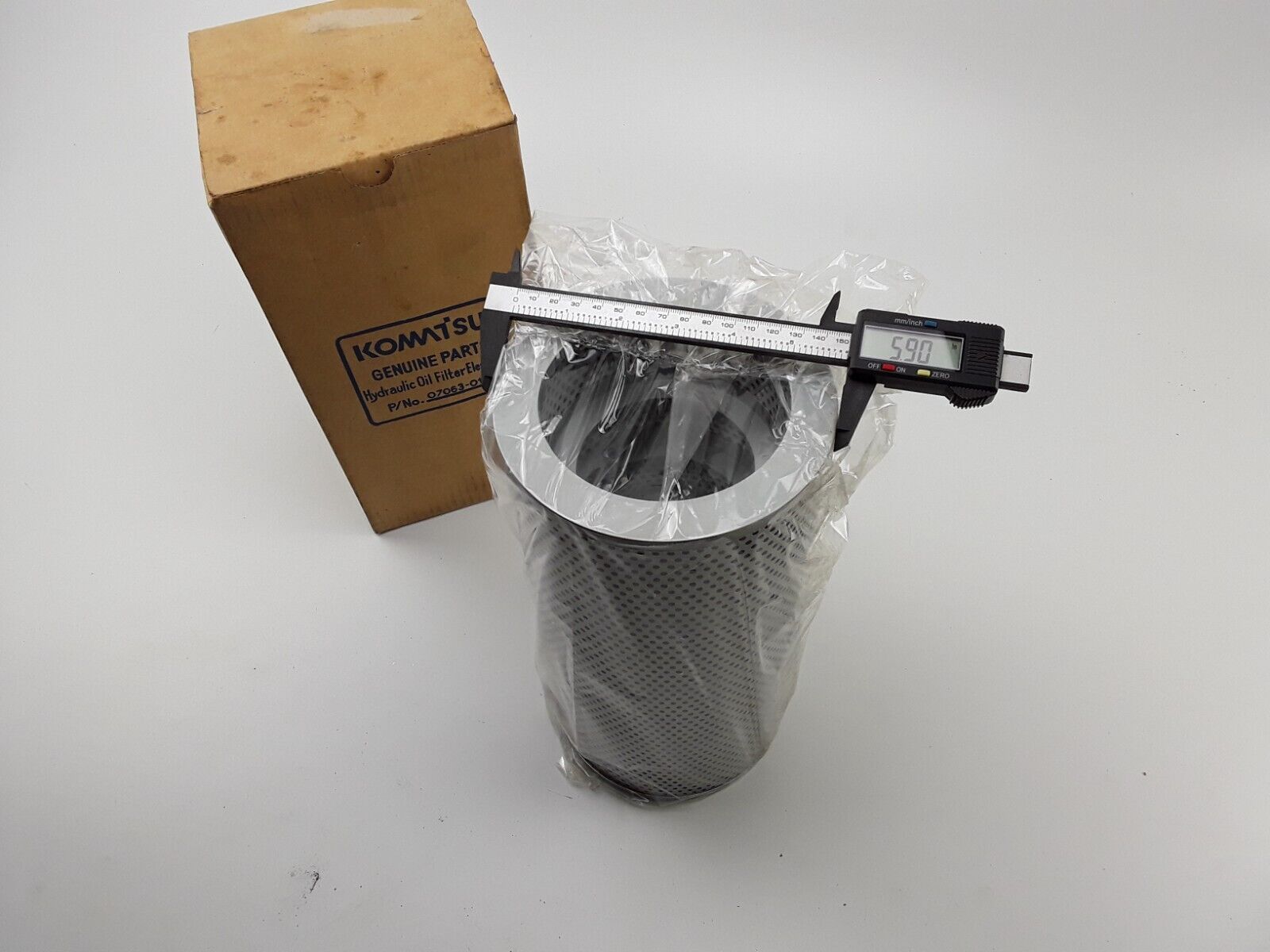 Hydraulic Filter OEM Komatsu 07063-01142 HD255-5 HD325-6 HD405-6 HD465-3 HD680-2 - HotCarParts