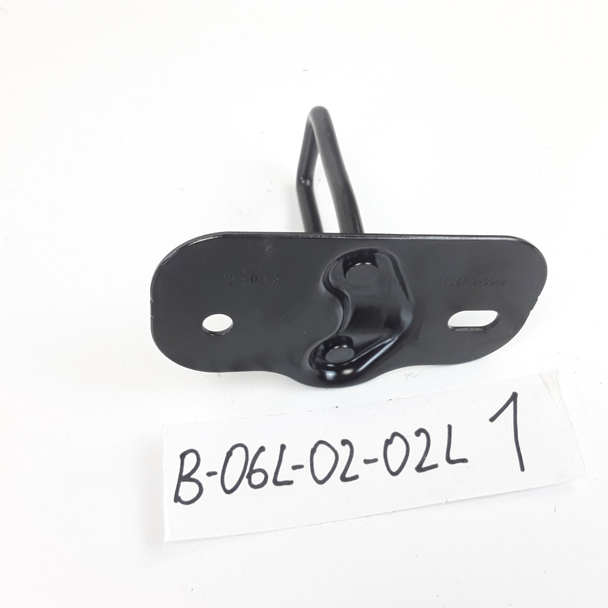 Model 3 & Y 2017-2025 Front Frunk Hood Latch Striker 1505712-00-B OEM