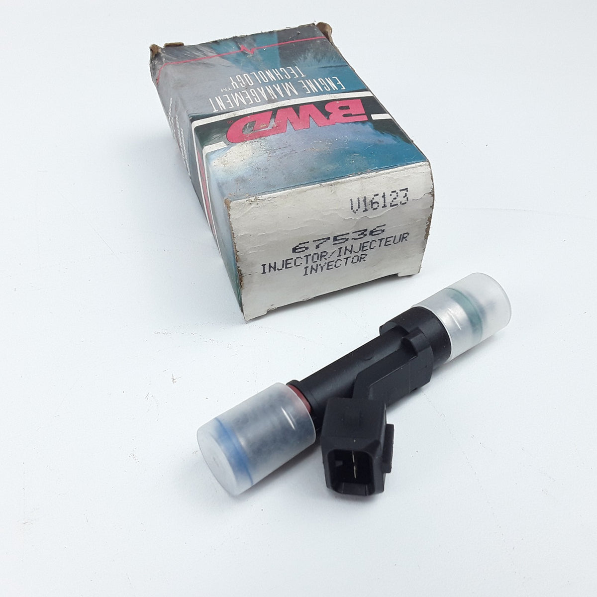 Fuel Injector For Ford E-150 E-150 Club Wagon F-150 Heritage 2003-2004 4.6L