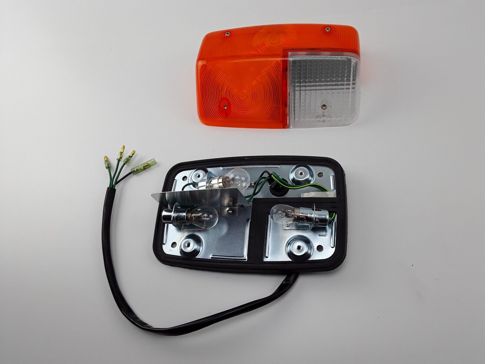 For Isuzu Bus Hino Corner Lamp Signal Marker Light Front 24 Volt Free Shipping - HotCarParts