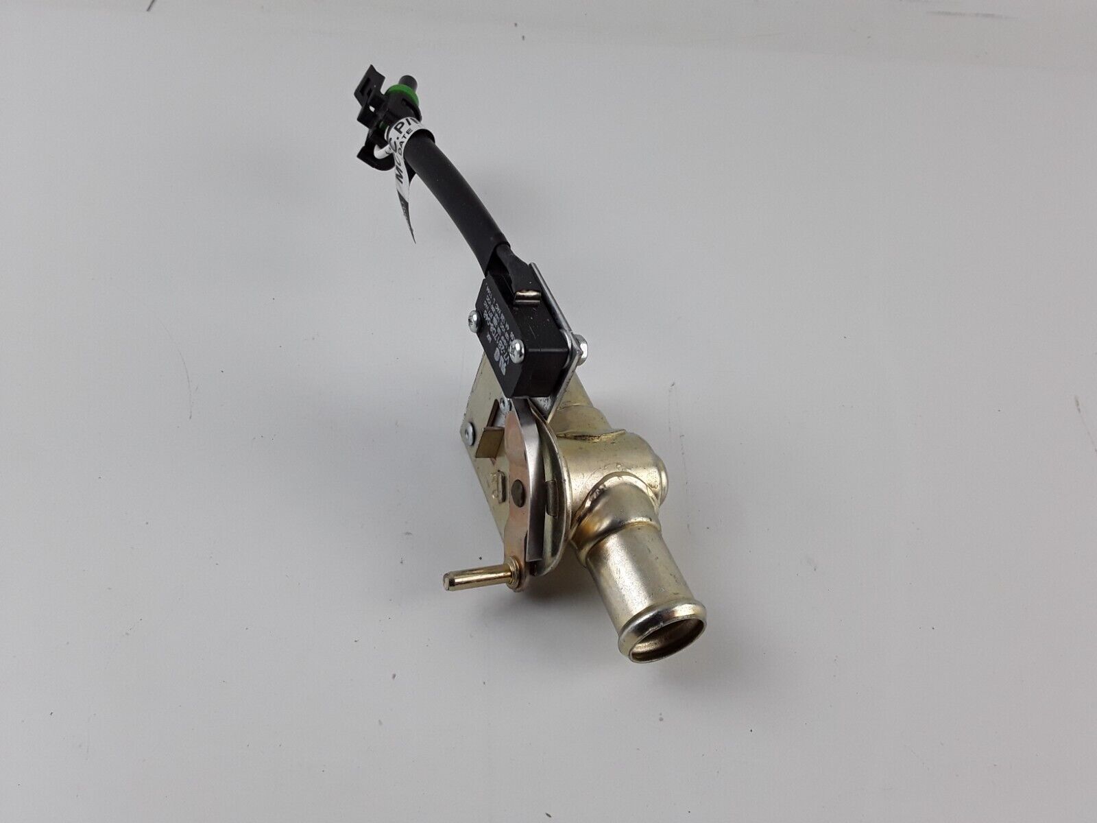 HVAC Heater Control Valve Cable Operated W/Micro Switch For New Flyer Bus, Truck - HotCarParts