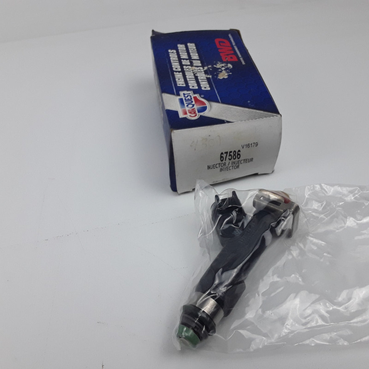 BWD 67586 Fuel Injector Fits Saturn Pontiac Chevrolet 2008 2009 2010 2011 2012