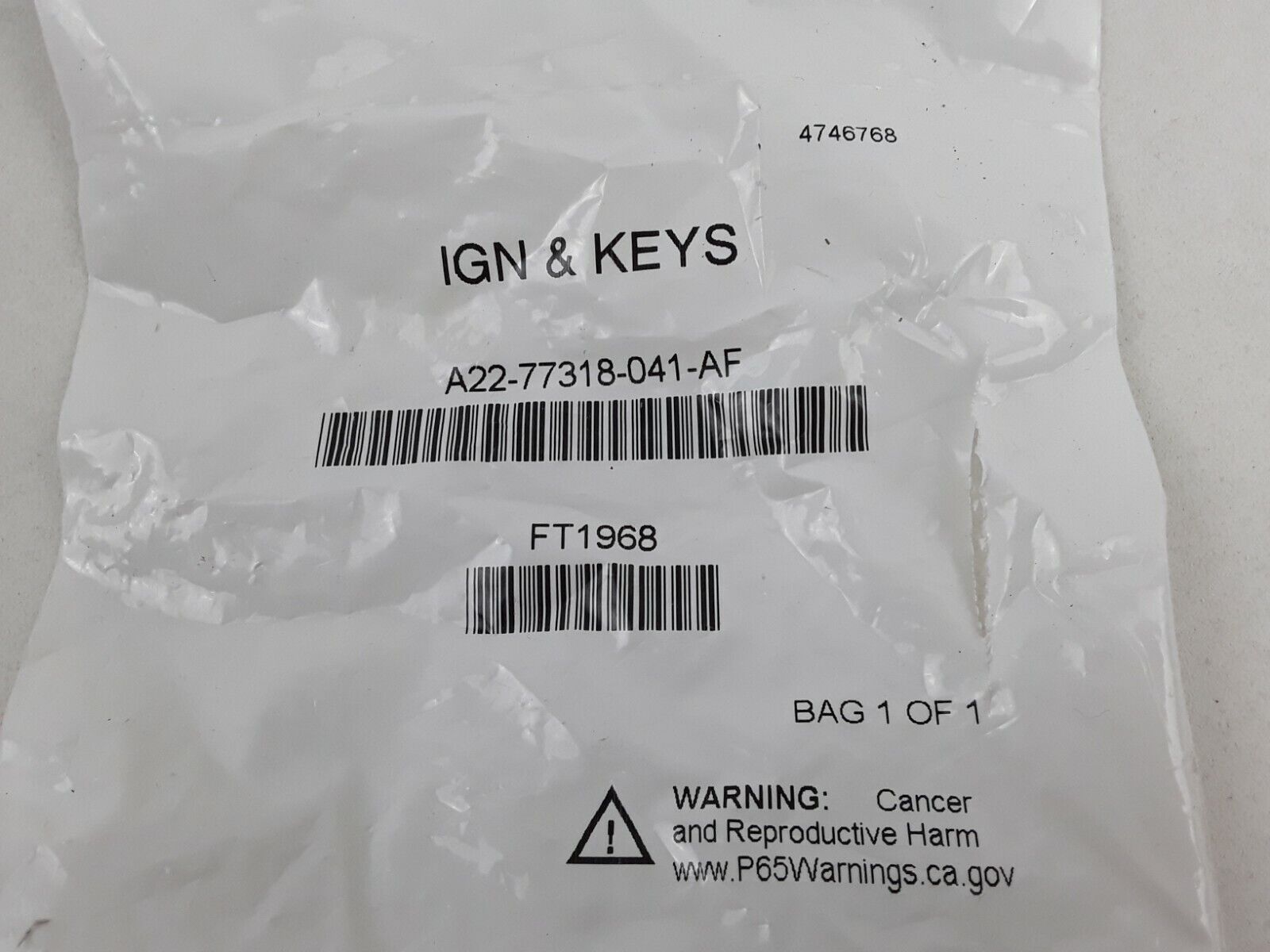 For Freightliner A22-77318-041 Lockset Ignition,Random Key Codes P/N A2277318041 - HotCarParts