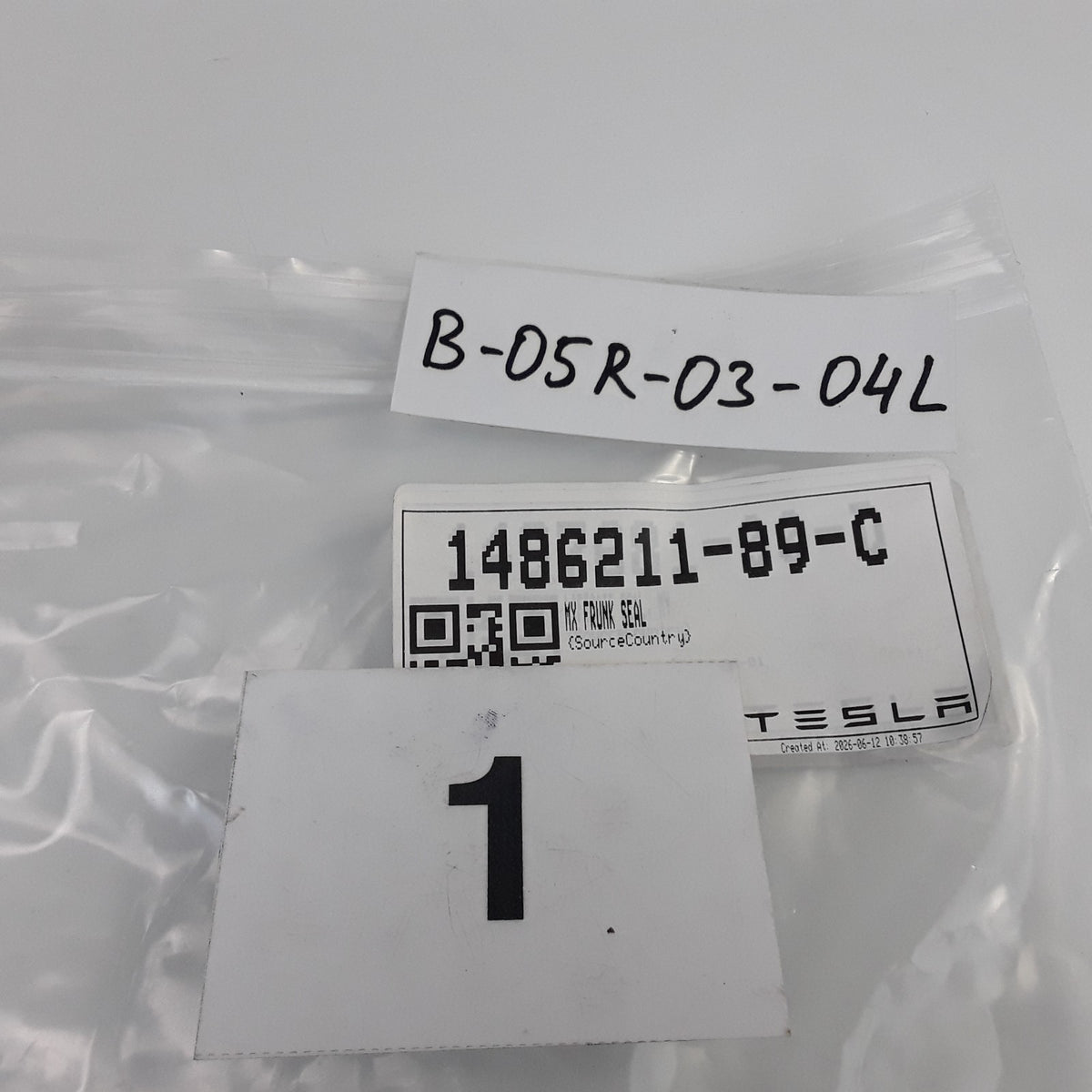 1486211-89-C Frunk Seal With Section For Tesla Model X 2025 Genuine OEM New
