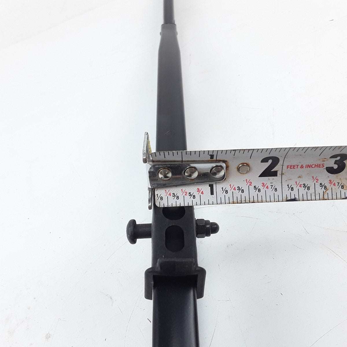 Volvo 4880700 Wiper Blade 28 in. Long Fits Volvo Wheel Loaders L30G, L35G