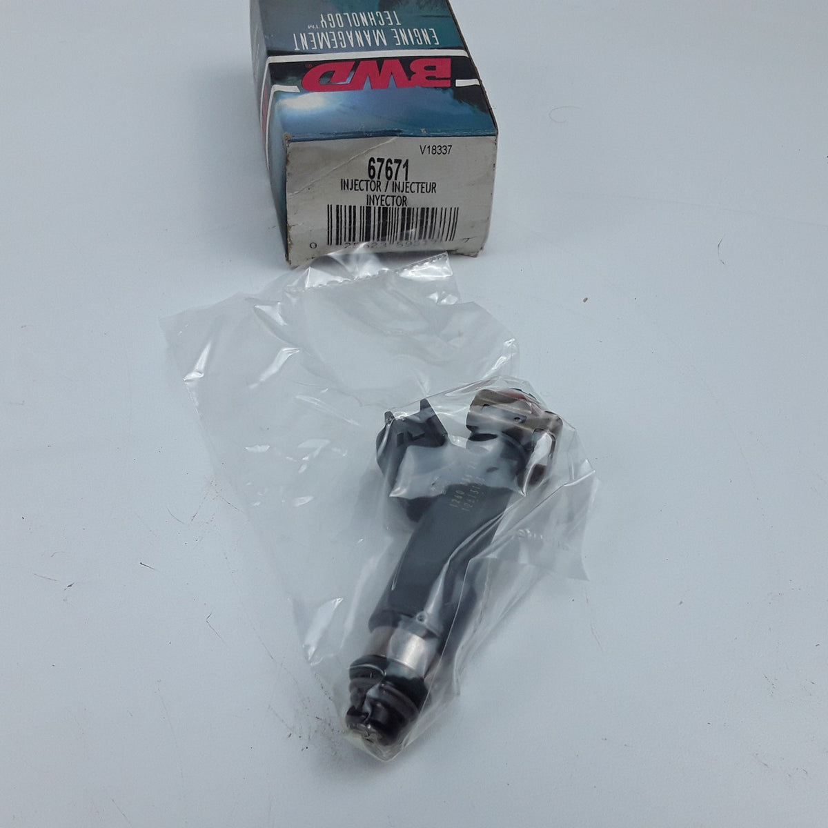 BWD 67671 Fuel Injector Fits Pontiac G6 Chevrolet HHR Malibu 2009 2010 2011 2012