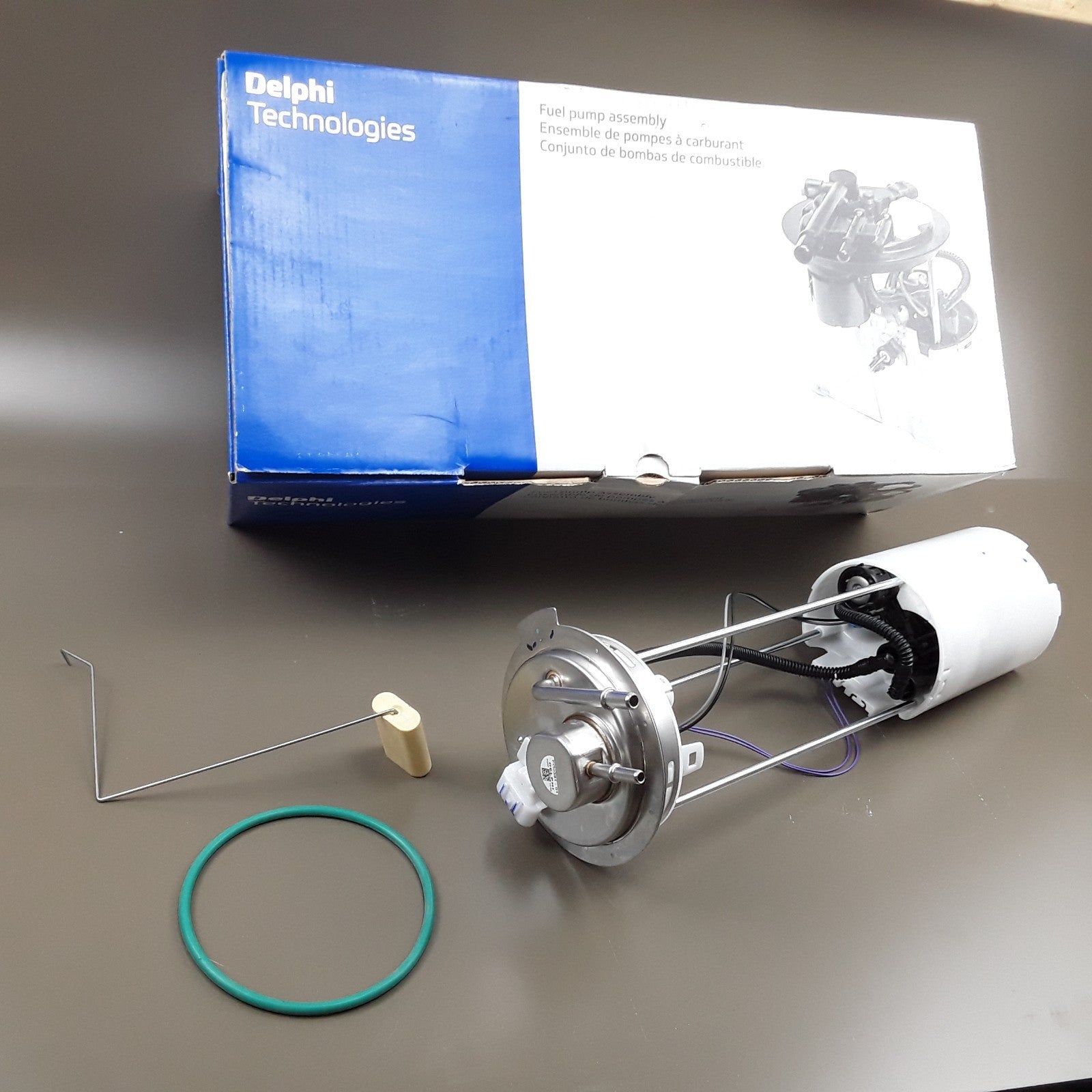 Delphi FG0381 Fuel Pump Module Assembly Fits Isuzu NPR-HD NPR (2004 2005-2008)