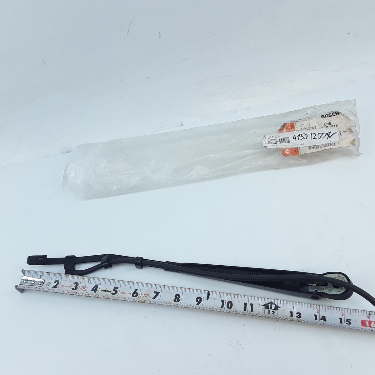 International 415972001 Wiper Arm Assembly Fits International Navistar Trucks