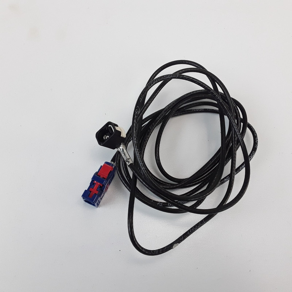 1815212-00-A Main Camera Windshield Coaxial Cable For Tesla Model Y 2020-2025