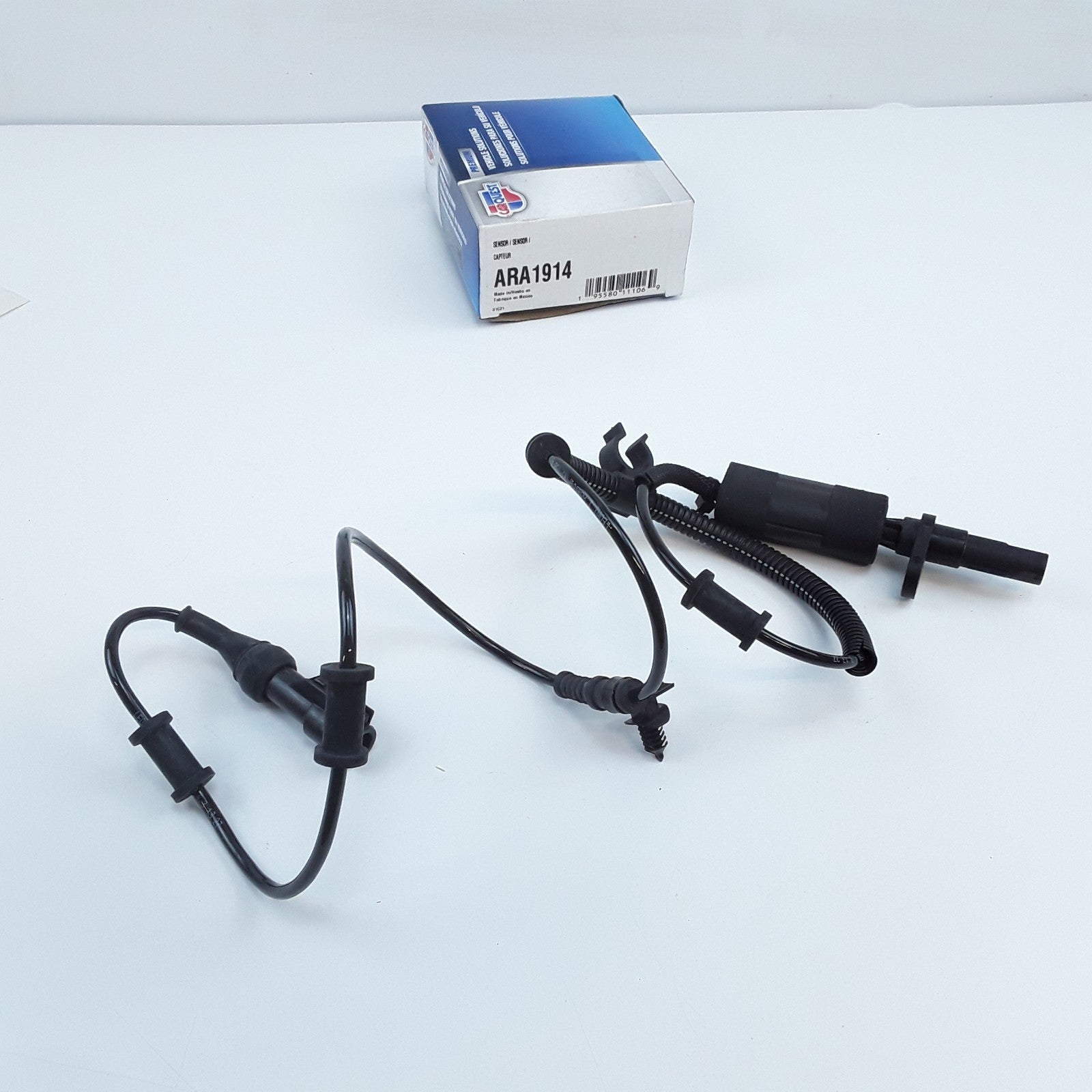 Rear Left ABS Speed Sensor For Ford E-350 E-450 Super Duty E-150 E-250 2009-2010