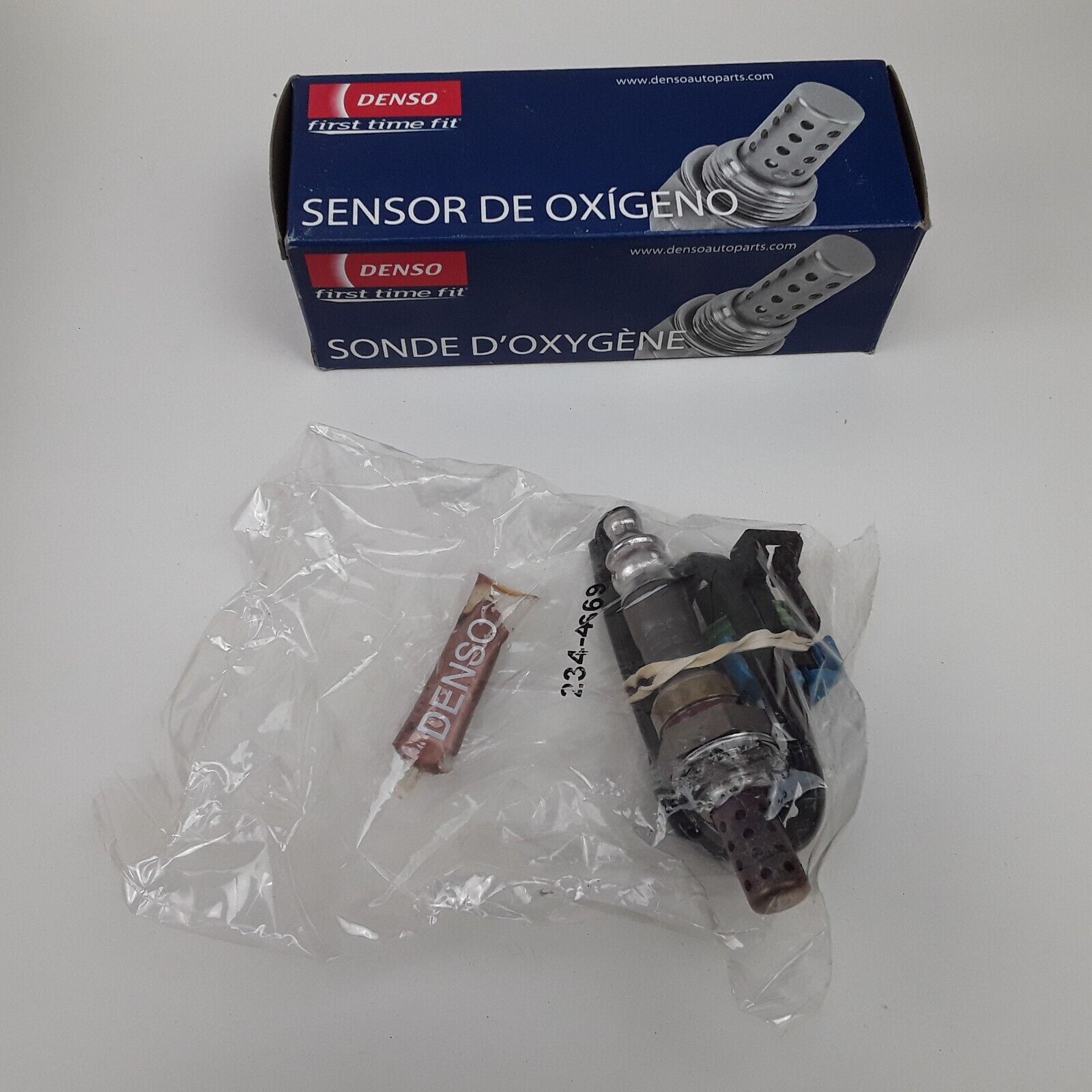 Denso 234-4669 Oxygen Sensor 4 Wire Direct Fit Heated For GMC Cadillac 2003-2017