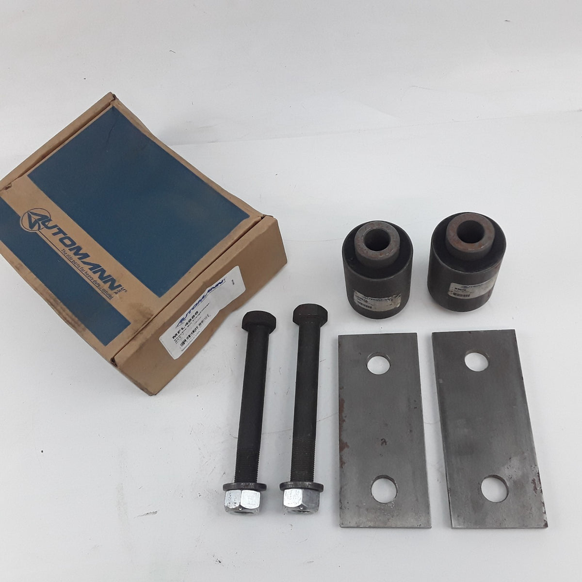 Automann MFL4888 Front Leaf Spring Shackle Kit Fits Freightliner Trucks 330-218