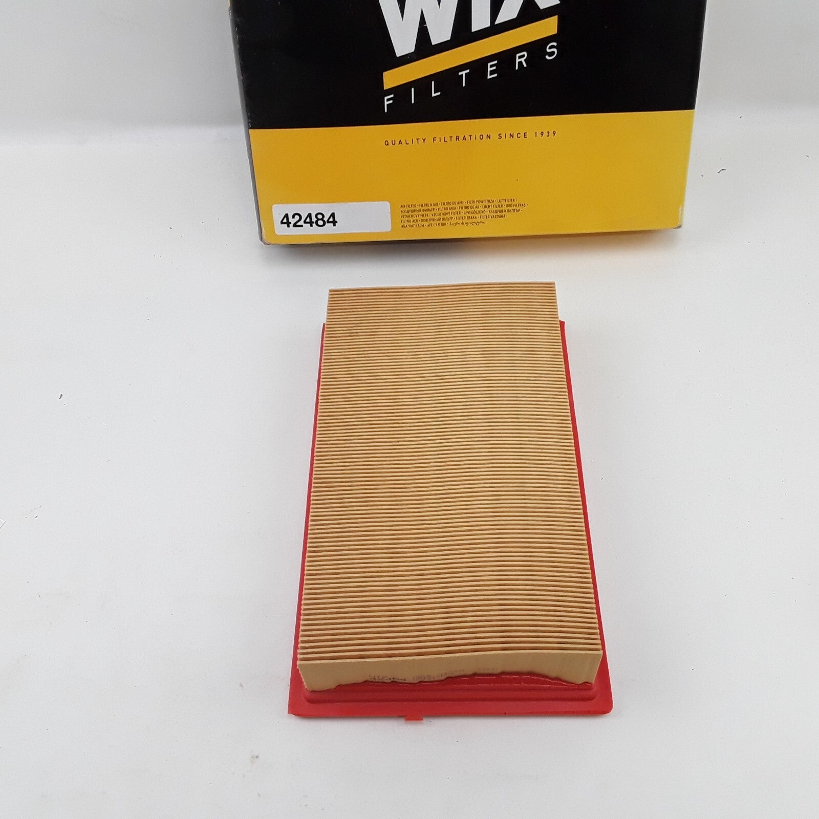WIX Air Filter Fits Ford Explorer Mercury Mountaineer Lincoln Aviator 2002-2010