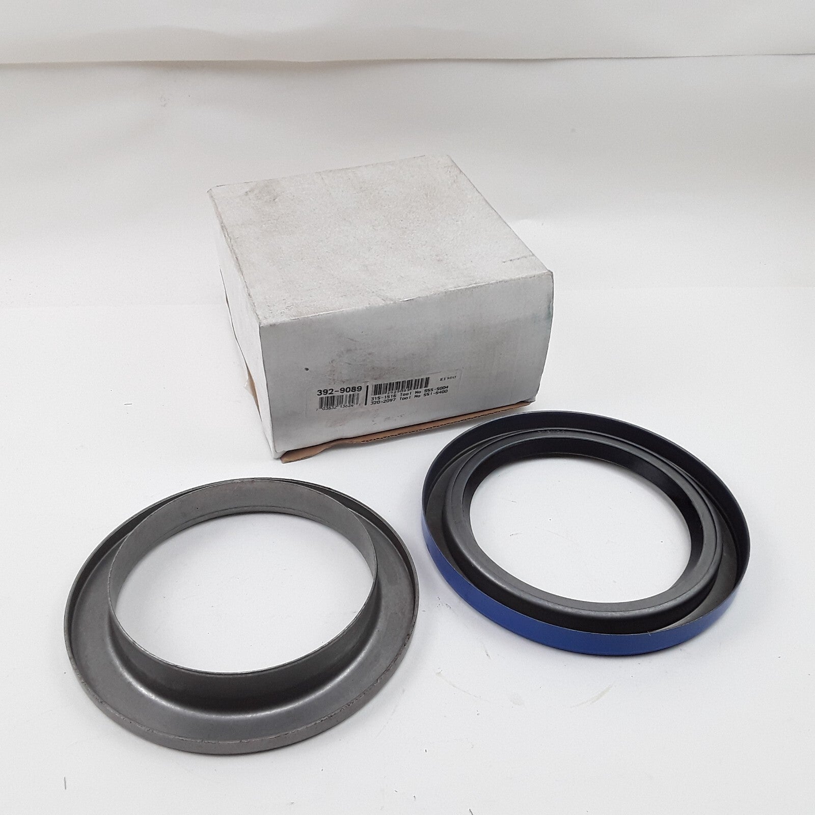 Stemco 392-9089 Grit Guard Drive Axle Wheel Bearing Seal Heavy Duty