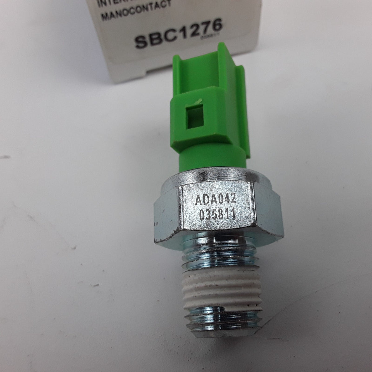 Engine Oil Pressure Switch Fits Lincoln LS Ford Thunderbird 2002 2003 2004 2005