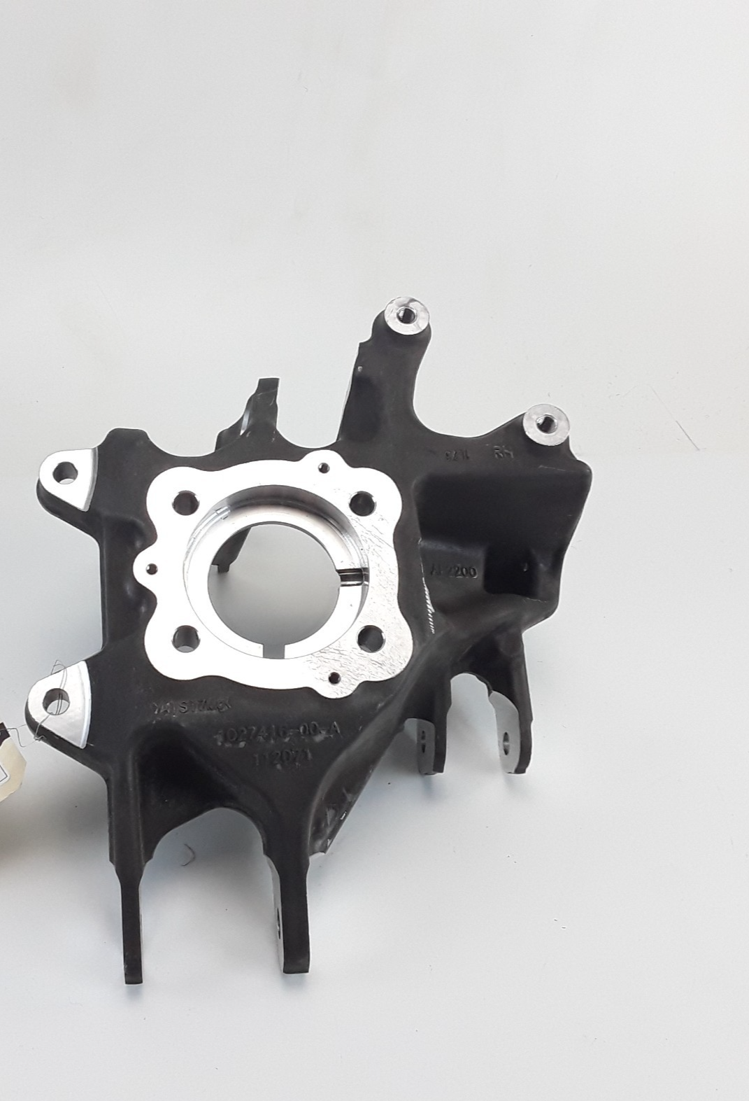 Model X 2015-2021 RH Rear Suspension Knuckle 1027416-00-D Genuine OEM