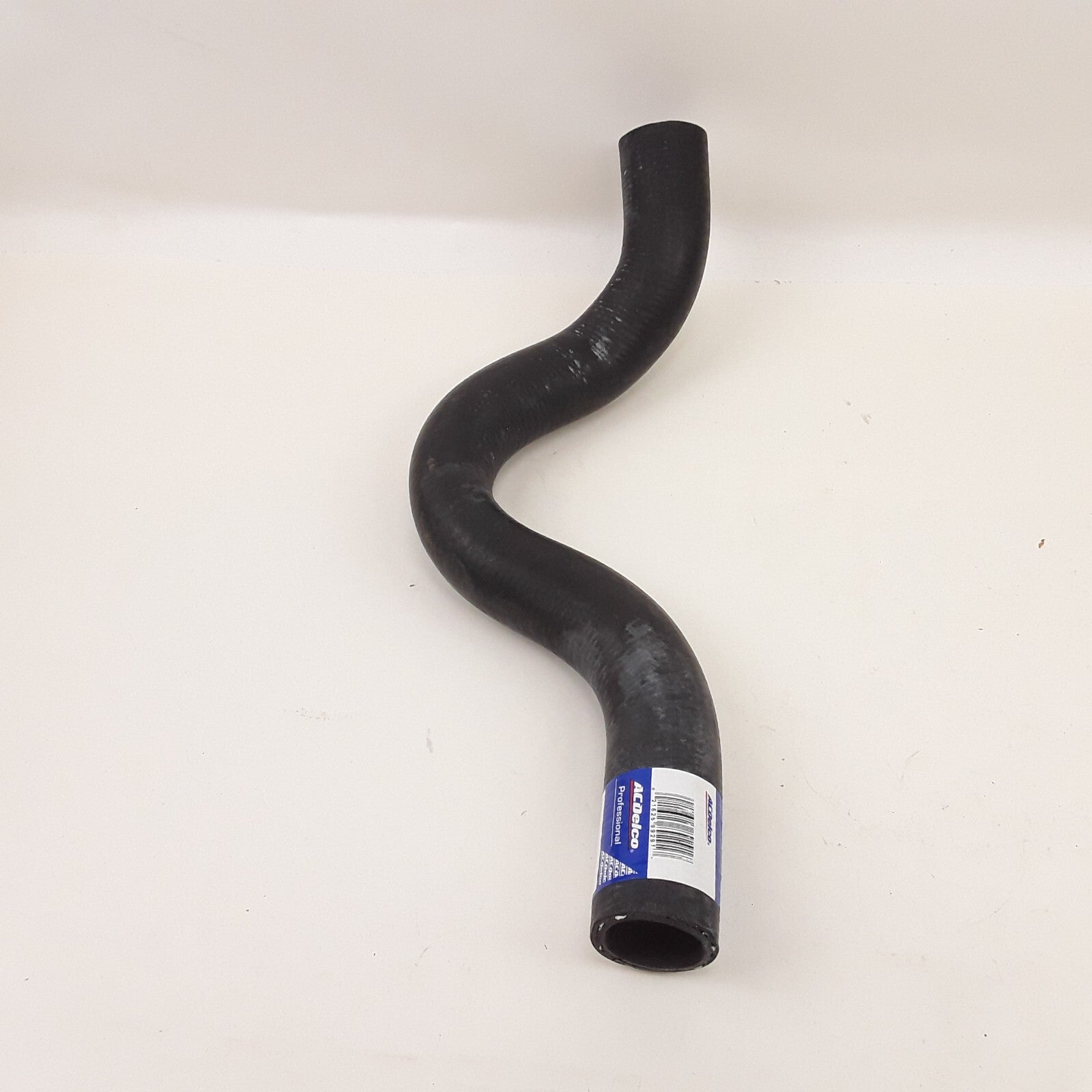 Upper Radiator Coolant Hose Fits Buick LaCrosse 2005-09 Chevrolet Impala 2004-05