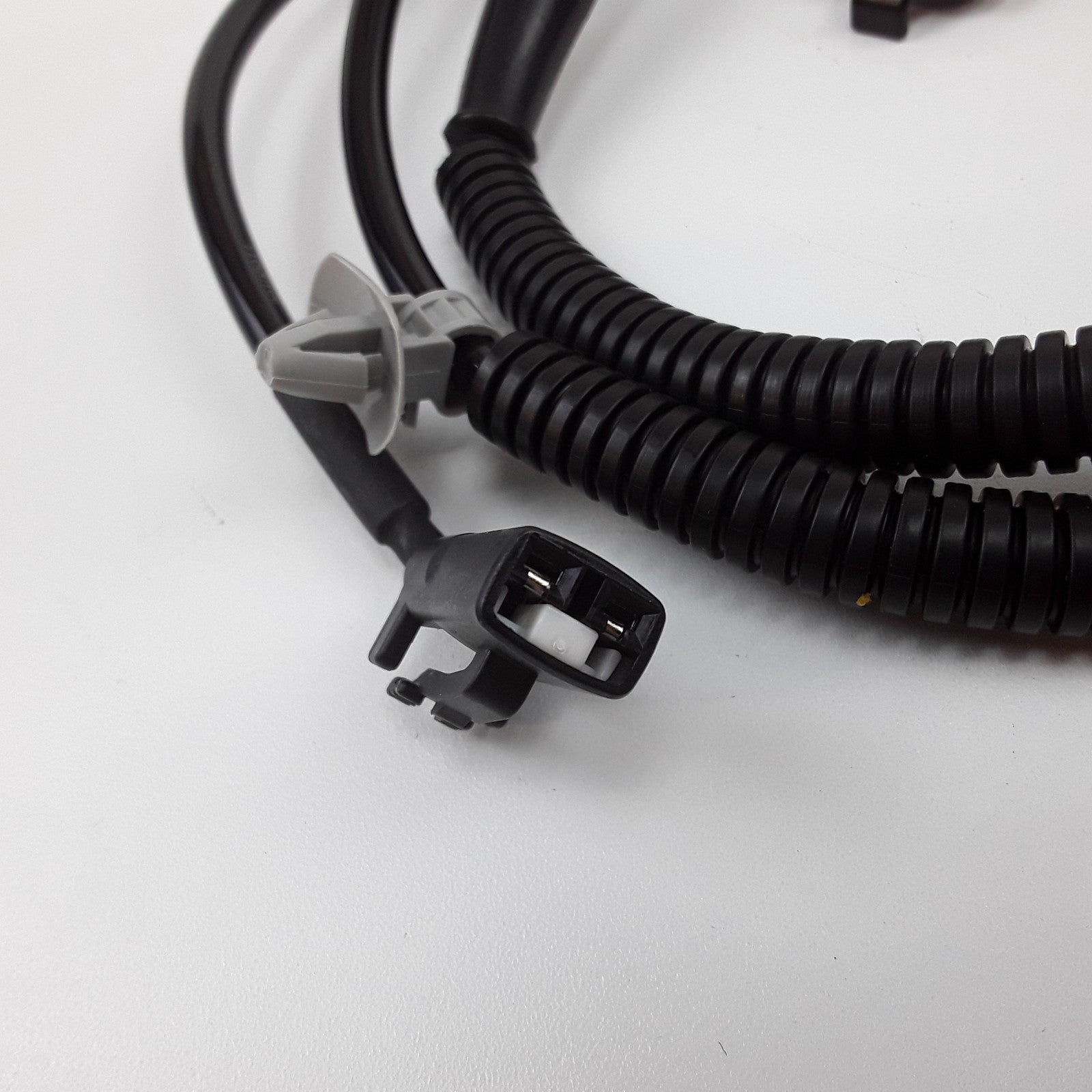 Front Right Passenger Side ABS Speed Sensor Fits Hyundai Santa Fe 2007 2008 2009