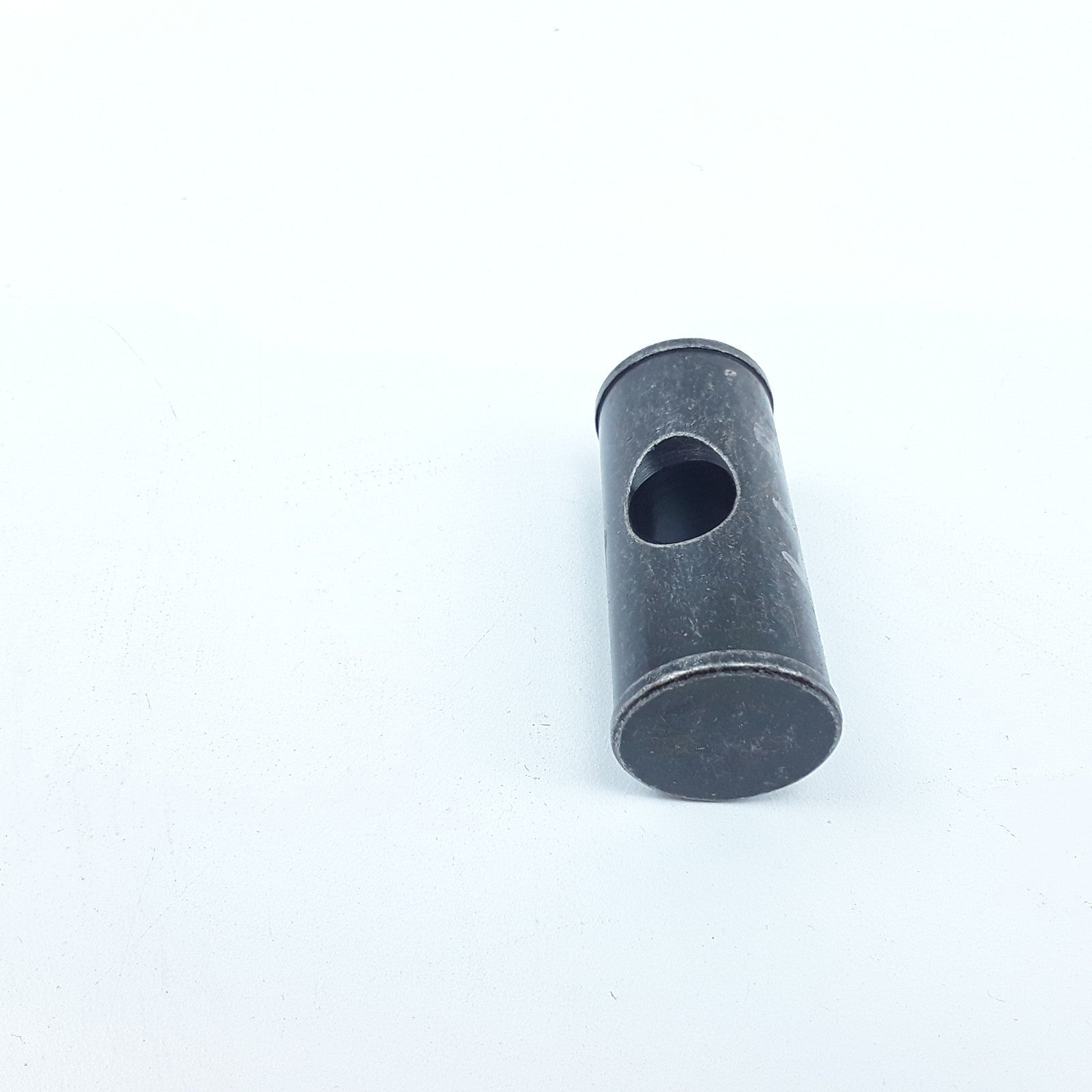 Genuine Volvo 22093421 Exhaust Mounting Strap Stub For Volvo Mack Trucks