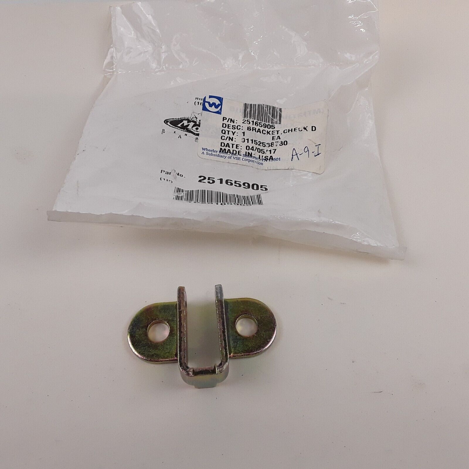 OEM Mack 25165905, 23QX317 Door Check Bracket Fits CXN612 & CXN613 Fast Shipping