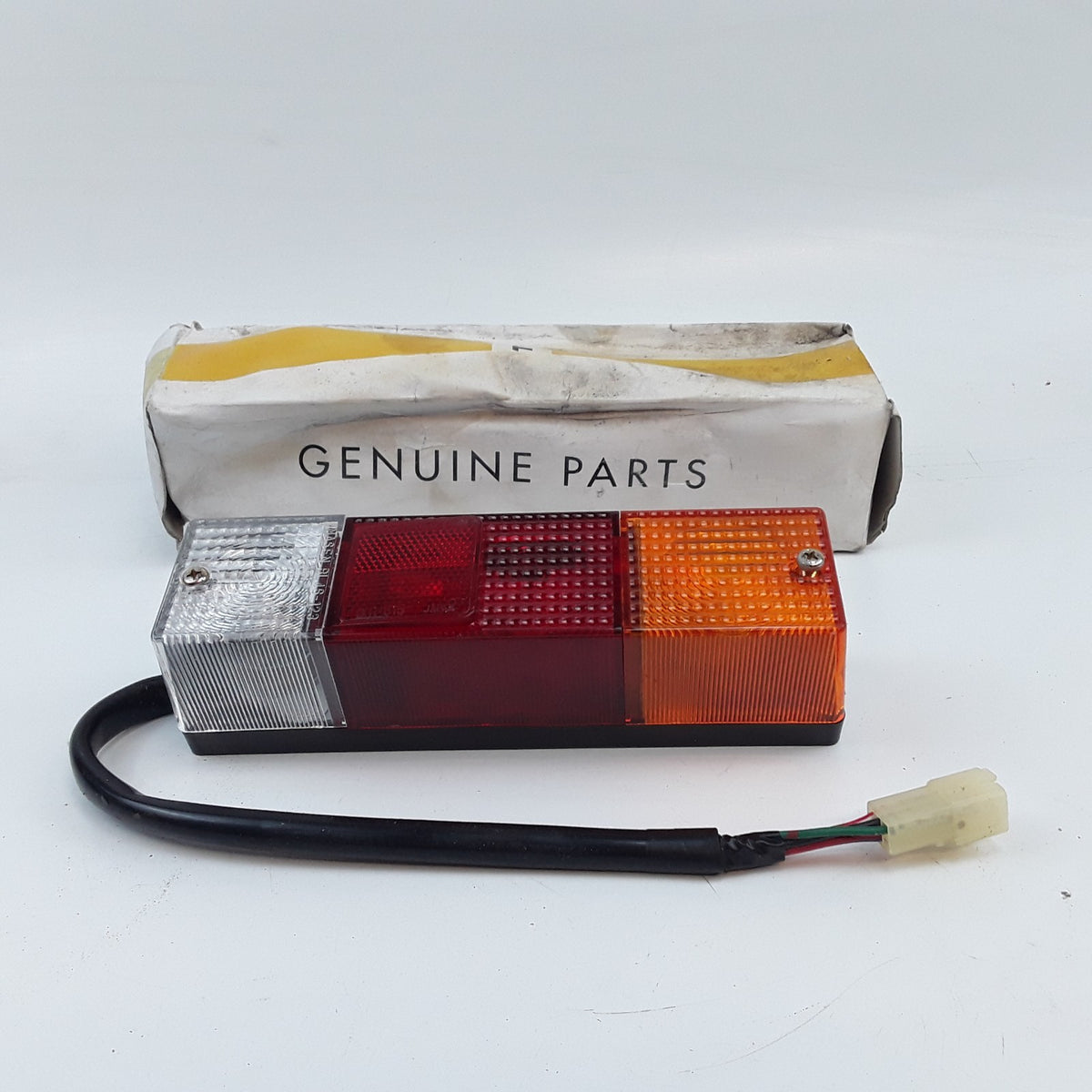 TCM 243C2-42431 , BL46-123 Lamp Combination Assembly Fits Heavy Duty Forklifts