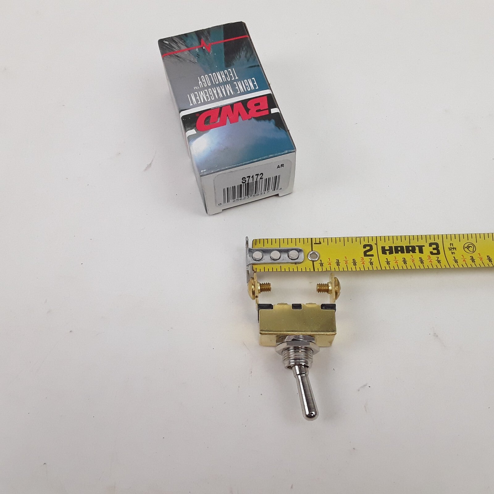 BWD S7172 Car Truck On/Off Toggle Switch 1/4 Volts 12/6 Amp 35A Robust Design